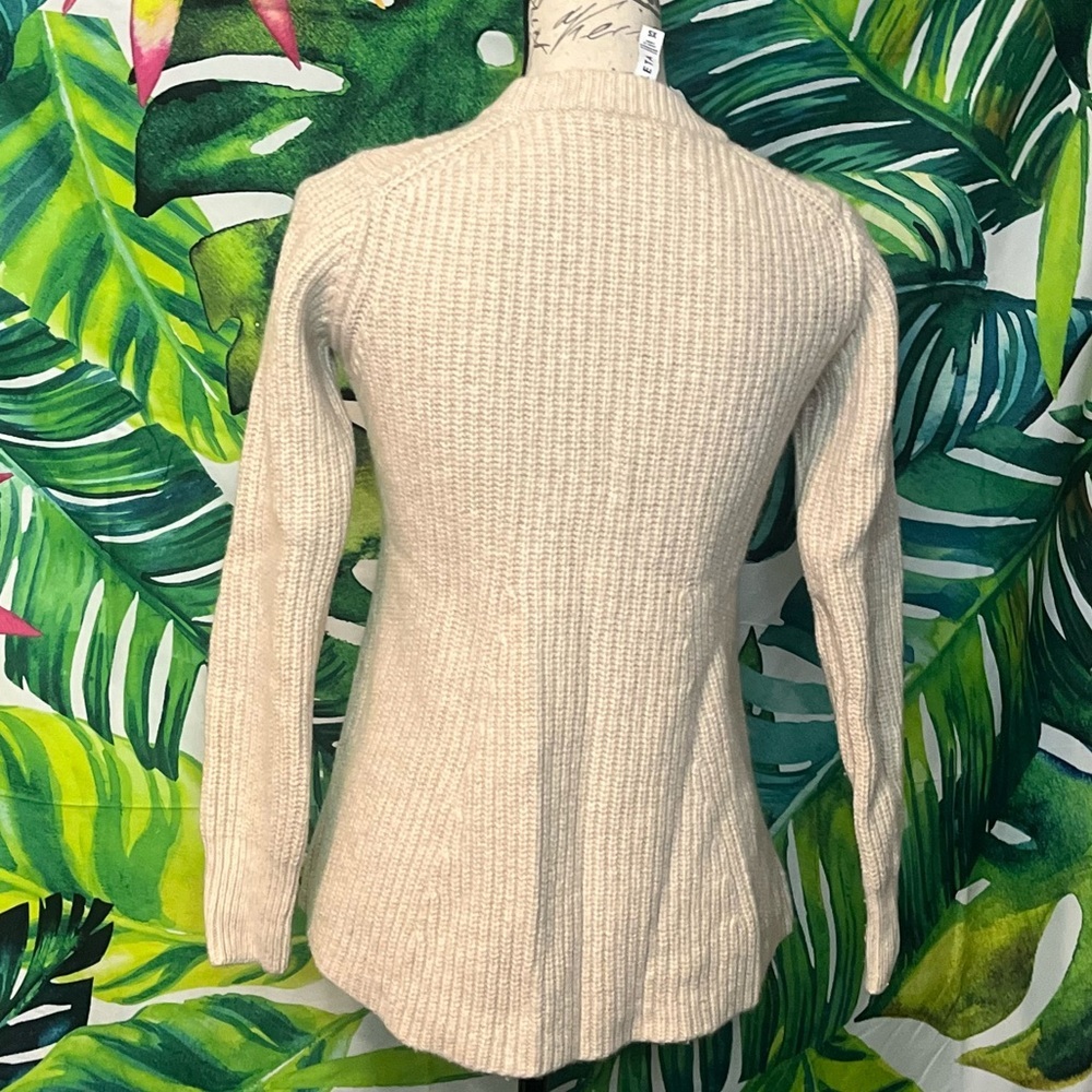 Athleta Women’s XS Sierra Chunky Knit Wool Coconut Grandpacore Winter Sweater - Picture 4 of 9